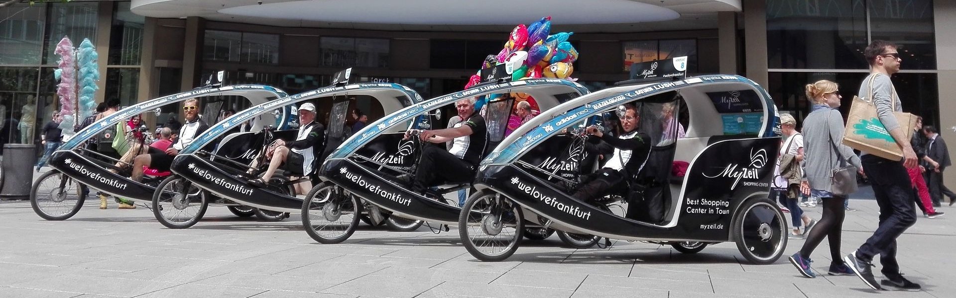 Velotaxis vor MyZeil